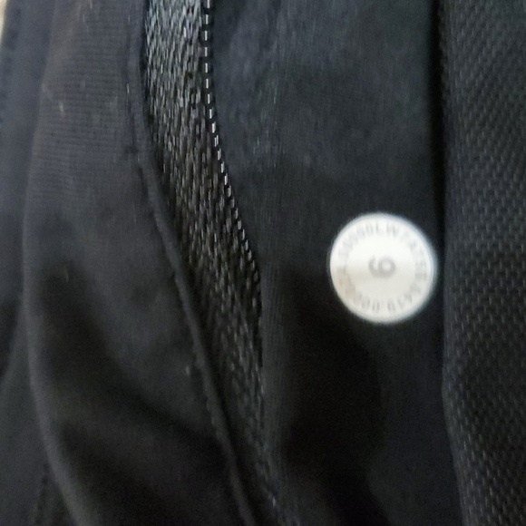 Lululemon Athletic Shorts - Picture 3 of 7